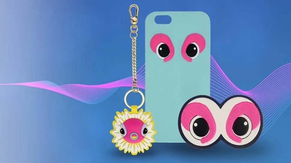Prêt-à-porter fashion wearables — smart accessories and high-street fashion-tech crossover products