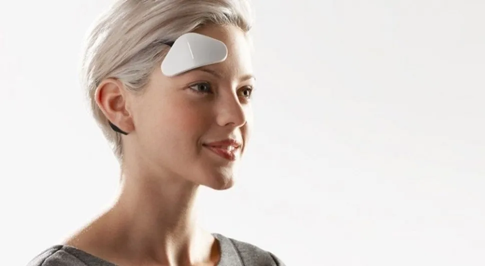 Mind-reading tech wearable — EEG headband like Muse or Thync that reads brain activity from the user’s scalp